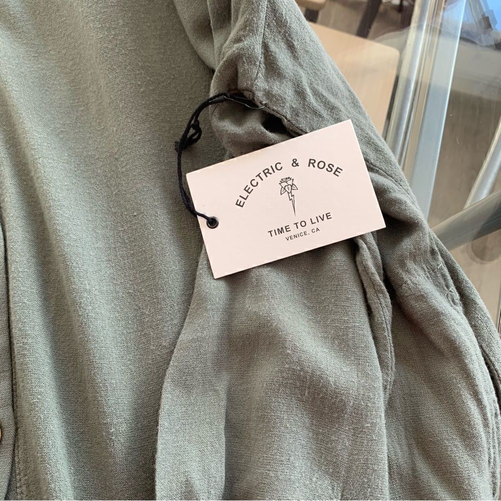 ELECTRIC & ROSE X FREE PEOPLE SIERRA OVERSIZED ROMPER SAGE GREEN XS - Picture 10 of 13